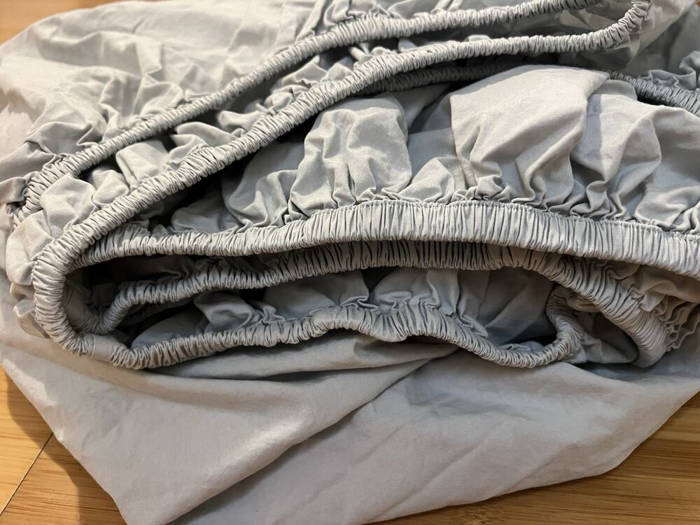 Pottery Barn Twin XL Fitted Sheet 100% Organic Cotton Muted Blue 16” Drop